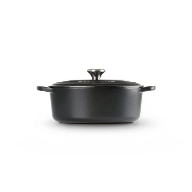 Cocotte en fonte Ovale 33 cm Noir mat Le Creuset Signature 2 Cocotte en fonte Ovale 33 cm Noir mat Le Creuset Signature â Image 2