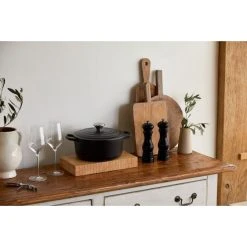 Cocotte en fonte Ronde 24 cm Noir mat Le Creuset Signature 11 Cocotte en fonte Ronde 24 cm Noir mat Le Creuset Signature -Boutique GreenPan cocotte en fonte ronde 24 cm noir mat le creuset signature 5