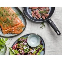 Sauteuse en Céramique Ø 28 cm + couvercle, collection CAMBRIDGE GreenPan -Boutique GreenPan sauteuse en ceramique o 28 cm couvercle collection cambridge greenpan 2