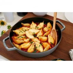 Sauteuse en Fonte Chistera 24 cm Gris Graphite Staub -Boutique GreenPan sauteuse en fonte chistera 24 cm gris graphite staub 6