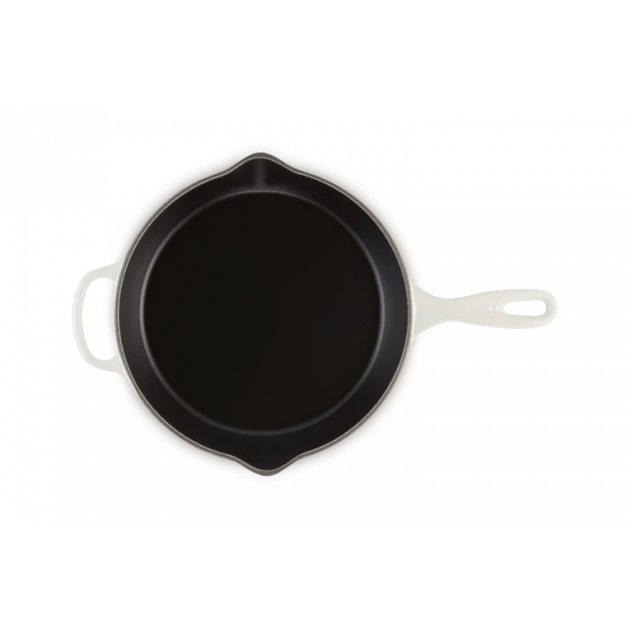 Skillet Rond Profond 26cm en Fonte Meringue Le Creuset 4 Skillet Rond Profond 26cm en Fonte Meringue Le Creuset â Image 4